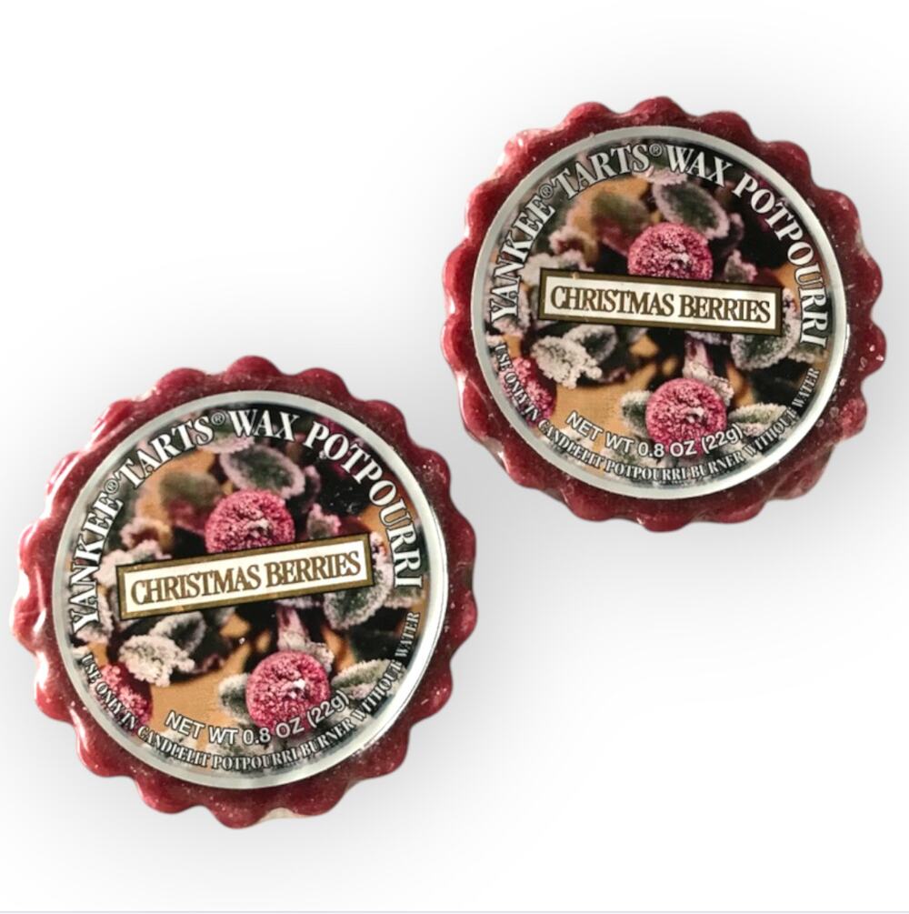 Yankee Candle Retired Scent Christmas Berries .8 oz Red Wax Tart Melt - Set of 2